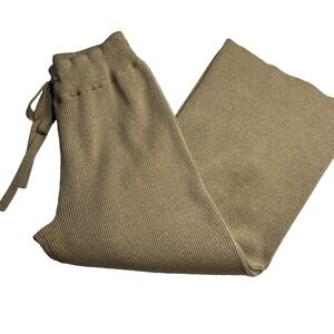 Abercrombie & Fitch Brown Ribbed Women M Capri Pull On Pants Lounge Comfort Cozy